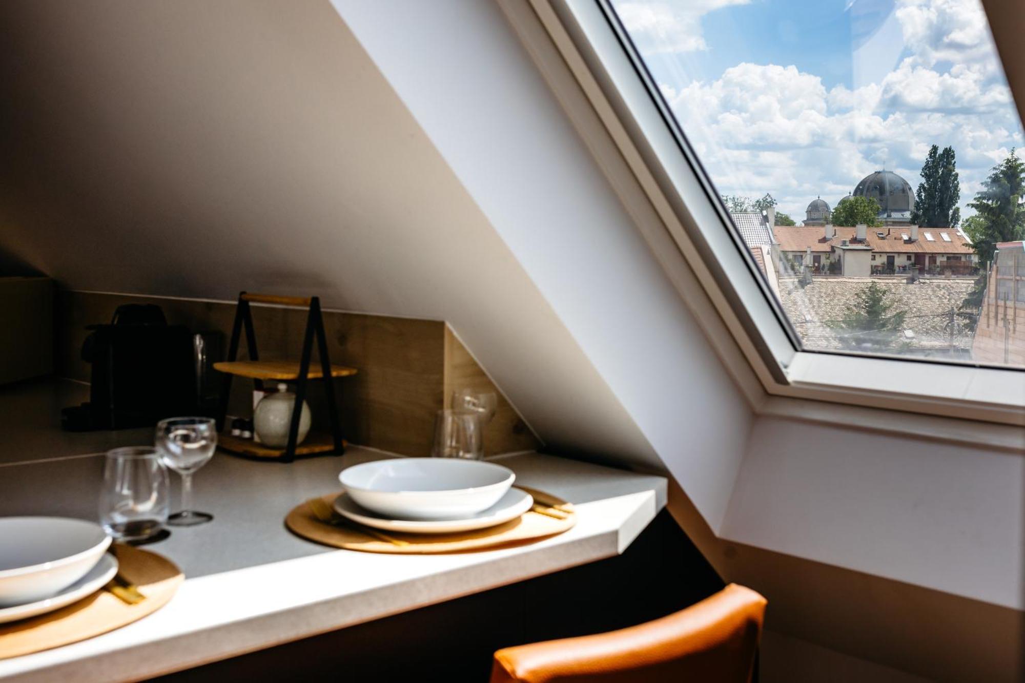 Nook With A View - Quelle Győr Exterior foto